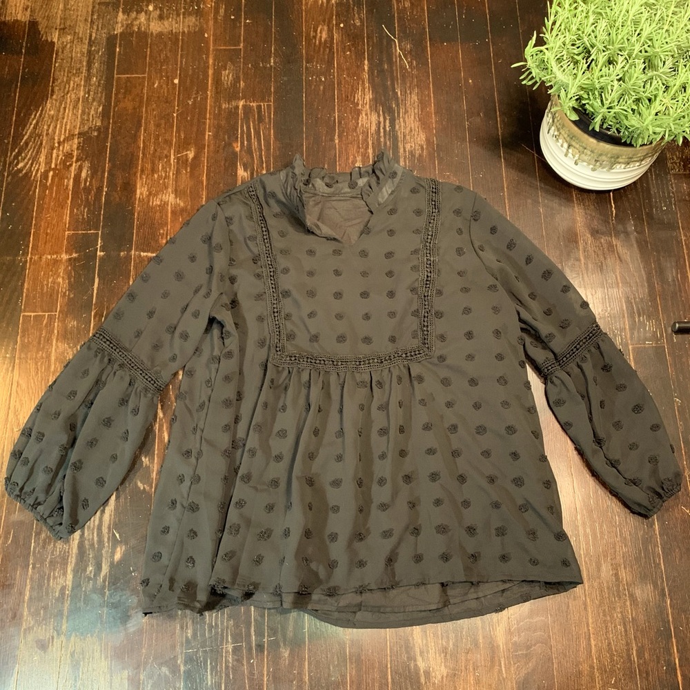 Lace Hollow Blouse